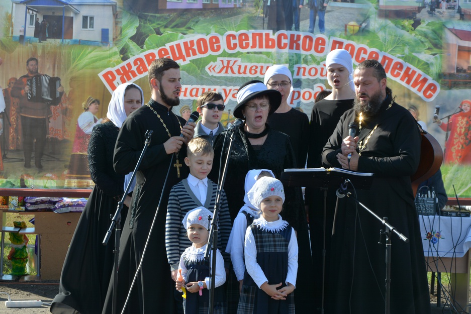 http://www.petr-pavel.orthodoxy.ru/sites/default/files/e8dad146ece9c795df142d937ed36b50.jpg